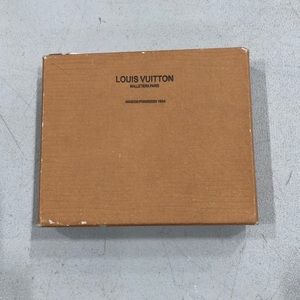 Louis Vuitton bifold wallet